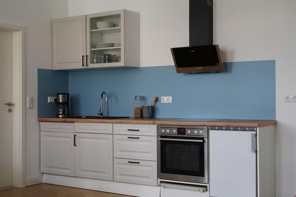 Schoene Ferienwohnung Mit Zwei Schlafzimmern 奎德林堡 外观 照片