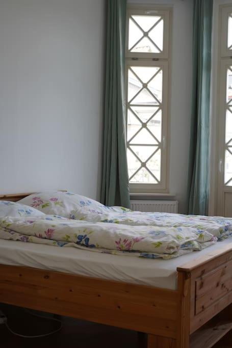 Schoene Ferienwohnung Mit Zwei Schlafzimmern 奎德林堡 外观 照片