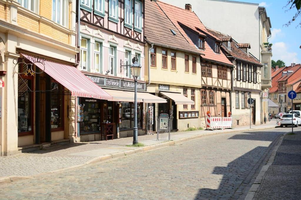 Schoene Ferienwohnung Mit Zwei Schlafzimmern 奎德林堡 外观 照片