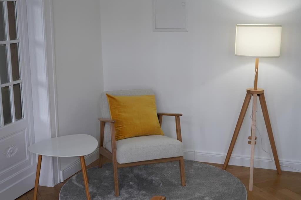 Schoene Ferienwohnung Mit Zwei Schlafzimmern 奎德林堡 外观 照片