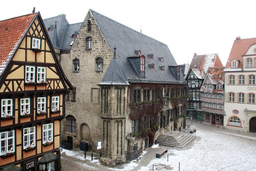 Schoene Ferienwohnung Mit Zwei Schlafzimmern 奎德林堡 外观 照片