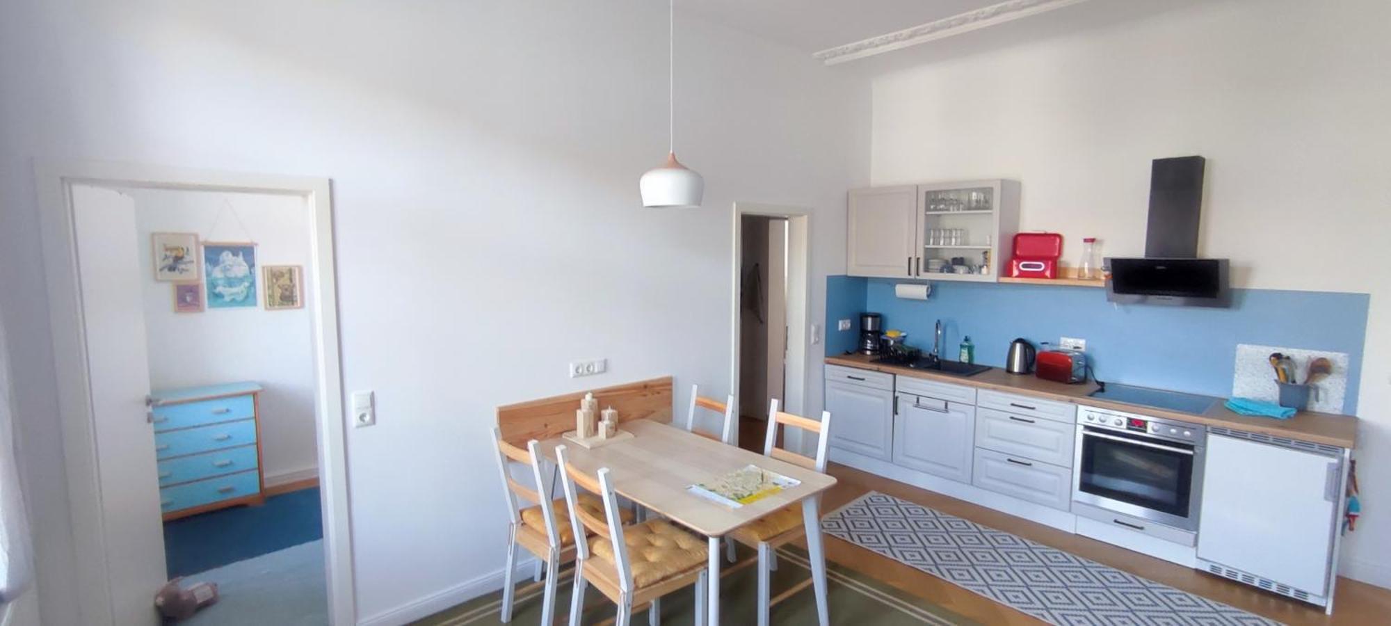 Schoene Ferienwohnung Mit Zwei Schlafzimmern 奎德林堡 外观 照片